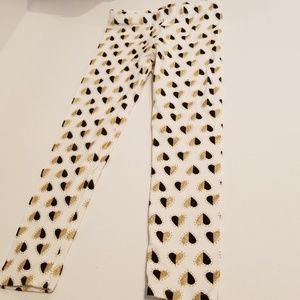 NWOT Girls Cat and Jack 4T heart leggings
